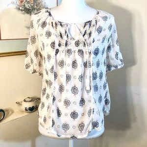 Mudd Boho Peasant Top SS Jrs  Size L Multi